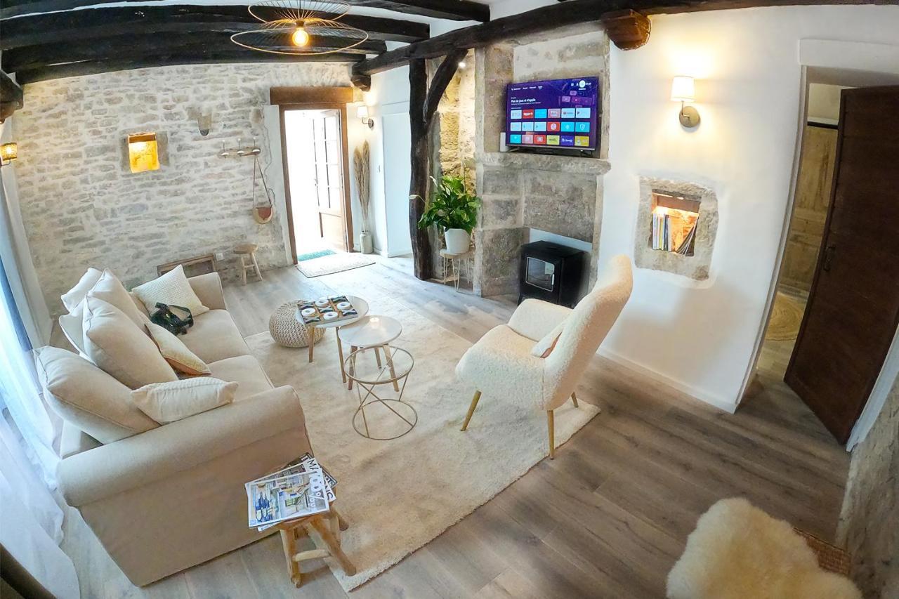 Le Petit Cocon De Chateau Chalon Extérieur photo